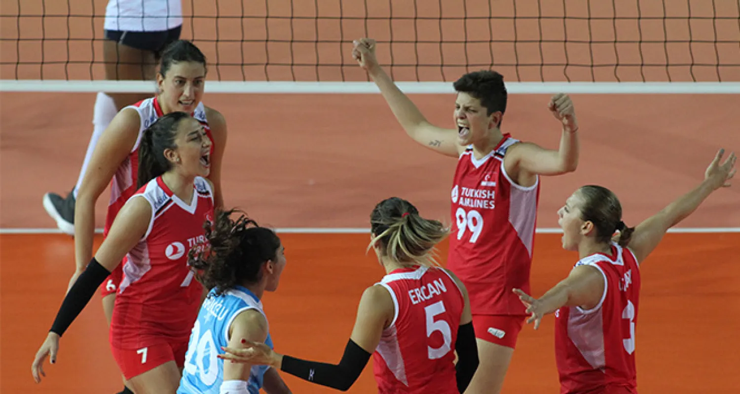 Türkiye Fransa'ya set vermedi