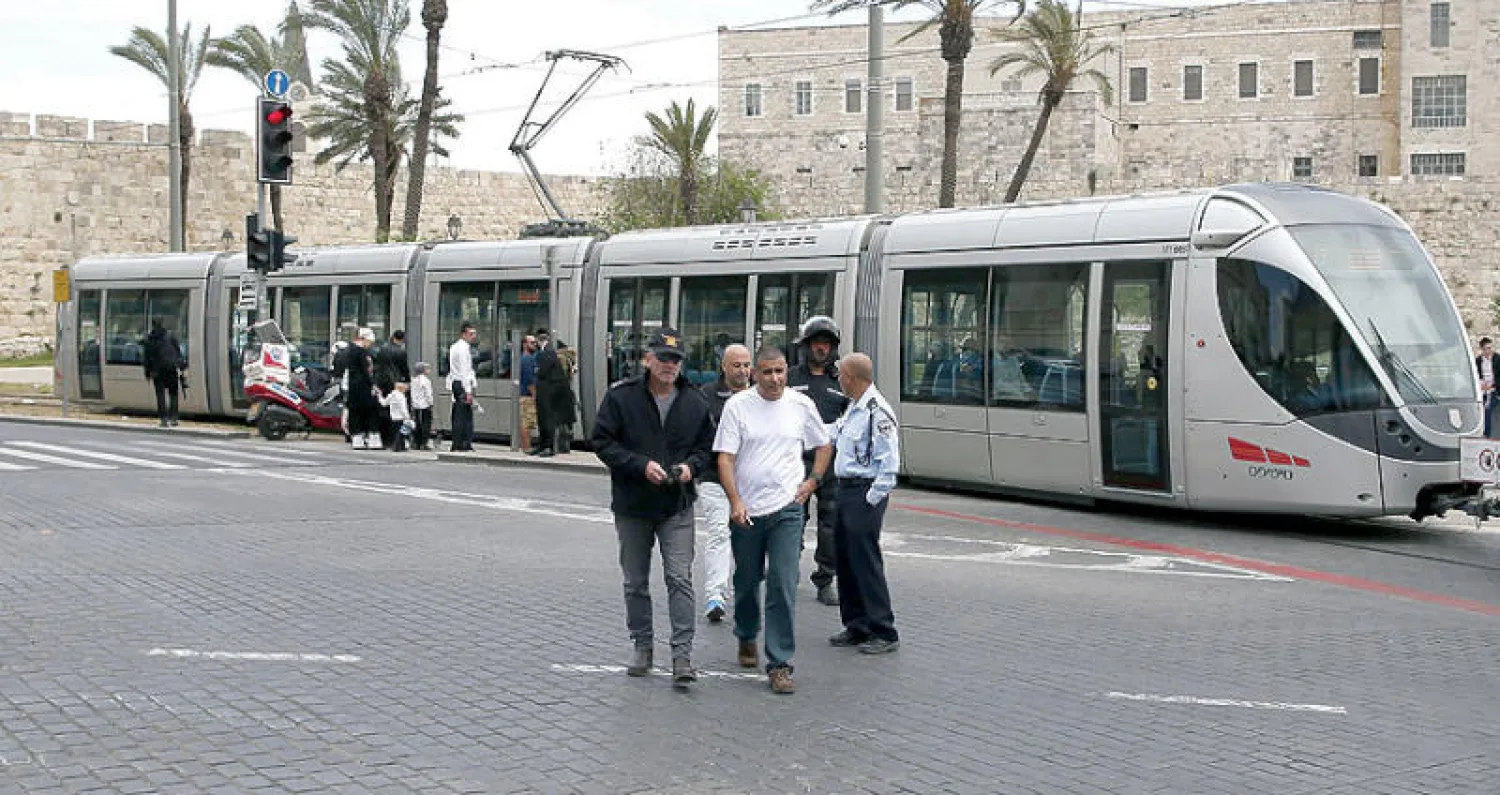 صورة أرشيفية لترام القدس (غيتي)