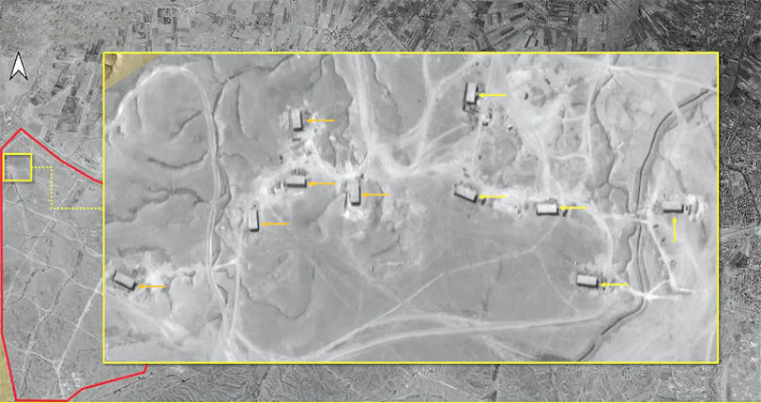 إسرائيل تسرب صوراً لـ«قاعدة إيرانية» شرق سوريا و«مصنع صواريخ» في لبنان