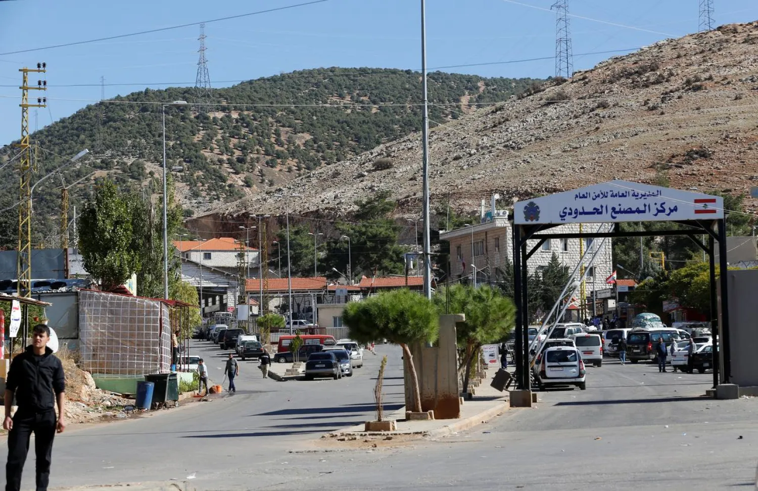 Vehicles are seen at the Masnaa border crossing between Lebanon and Syria, Lebanon November 1, 2018. Picture taken November 1, 2018. REUTERS/Jamal Saidi 