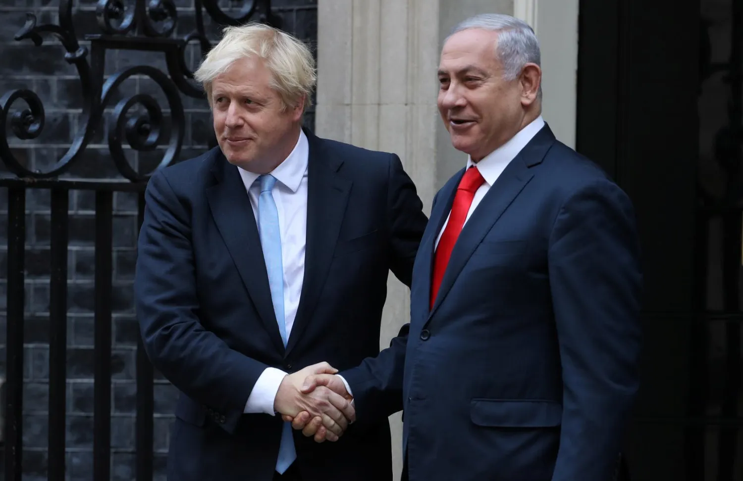 Britain's Prime Minister Boris Johnson welcomes Israeli Prime Minister Benjamin Netanyahu at Downing Street in London, Britain, September 5, 2019. Alastair Grant/Pool via REUTERS 
