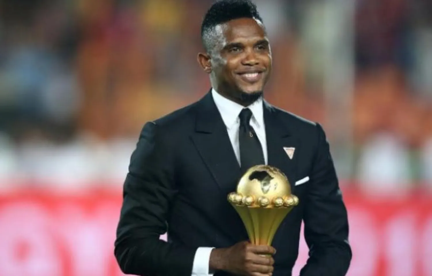 Samuel Eto'o, Afrika Uluslar Kupası yarı finalinde Senegal ve Cezayir arasında oynan maçta (Reuters) 