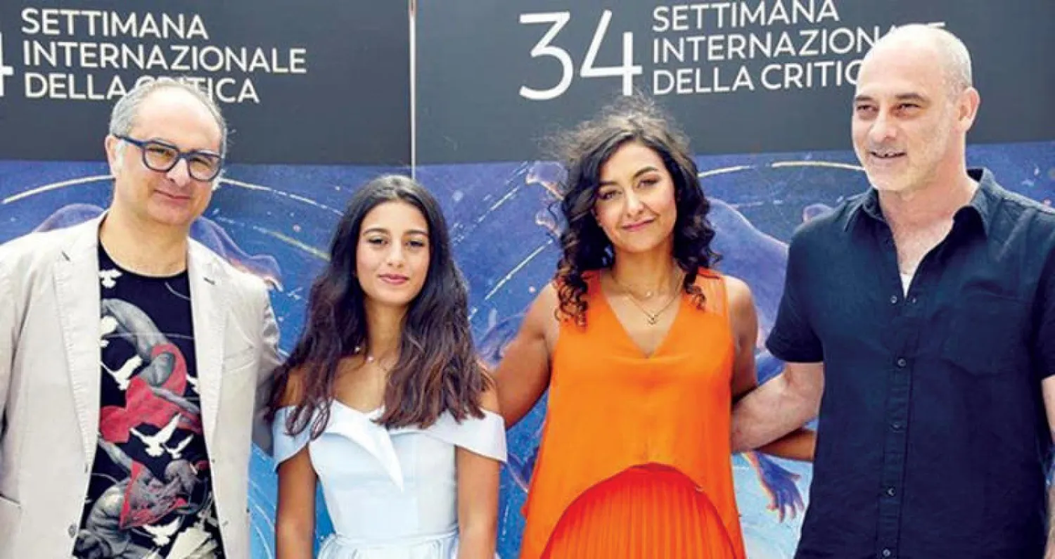 المخرجة السعودية شهد أمين تحقق تميزها في الإخراج من بوابة «فينيسيا»