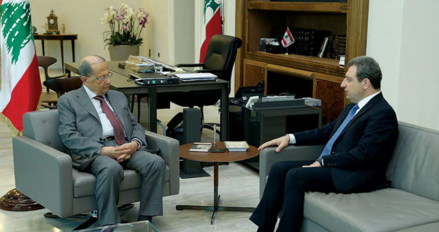 الرئيس عون مستقبلاً وزير الصناعة وائل أبو فاعور أمس (دالاتي ونهرا)