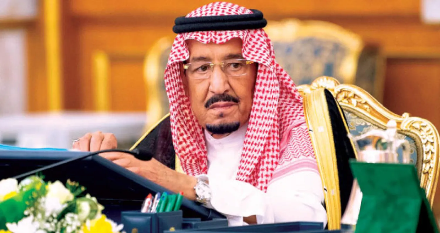 خادم الحرمين الشريفين لدى ترؤسه جلسة مجلس الوزراء (واس)