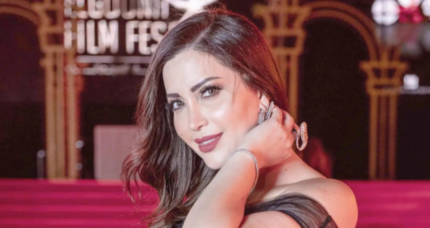 الفنانة السورية نسرين طافش