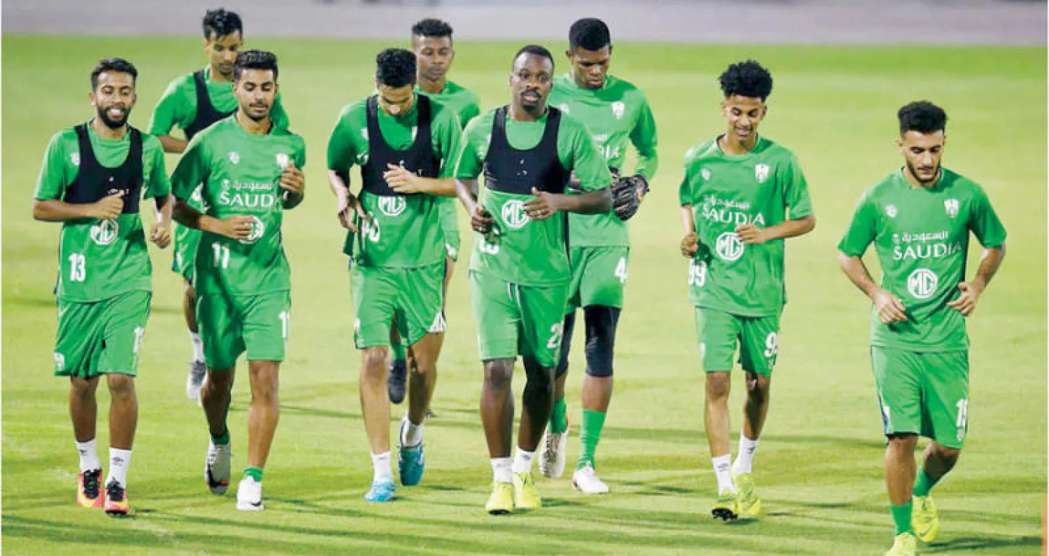من استعدادات الأهلي لمباراة الفيحاء (الشرق الأوسط)