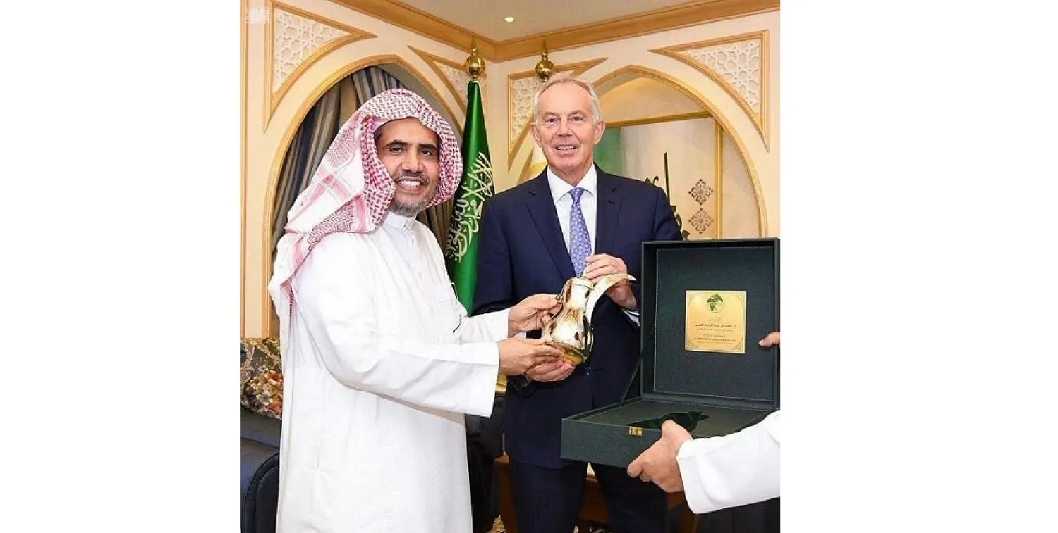 Secretary General of Muslim World League (MWL) Sheikh Dr. Mohammed bin Al-Issa meets with former UK Prime Minister Tony Blair in Jeddah (SPA).