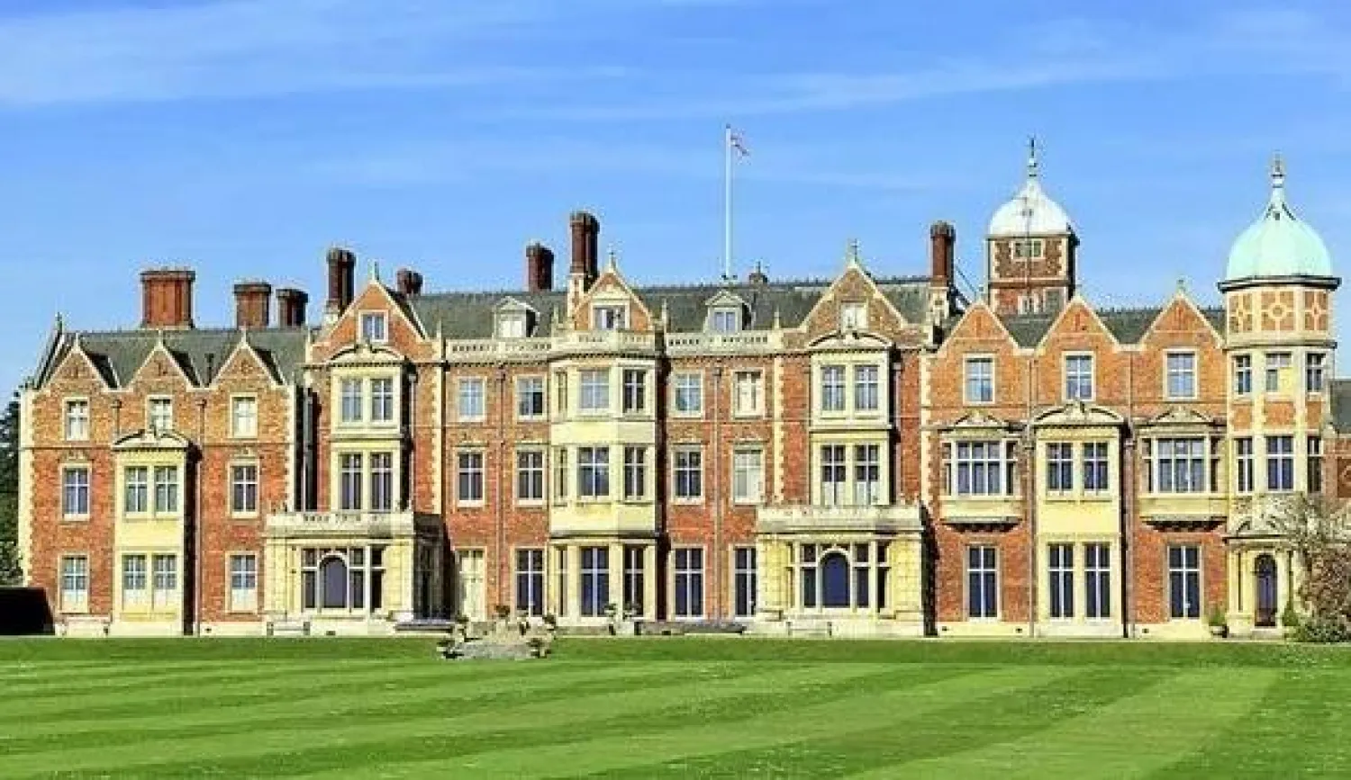 قصر ساندرينغهام في مقاطعة نورفولك البريطانية (إكسبرس)