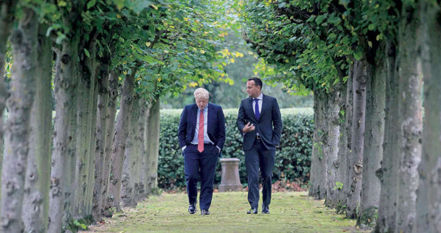 تكتمت جميع الأطراف حول محادثات جونسون مع فارداكار (يمين) الخميس لكن أجمع الكل أنها كانت مشجعة (أ.ف.ب)