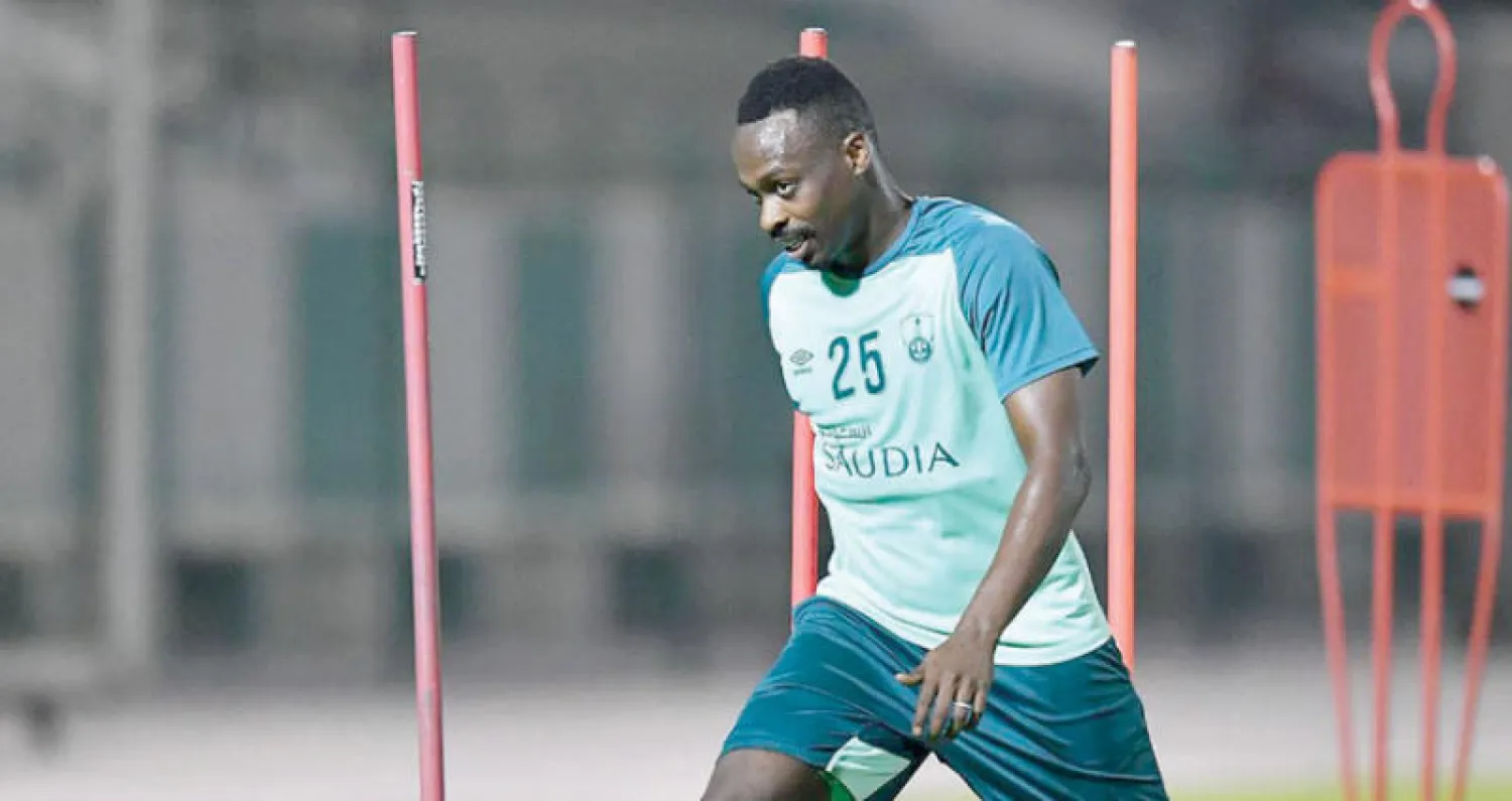 معتز هوساوي (الشرق الأوسط)