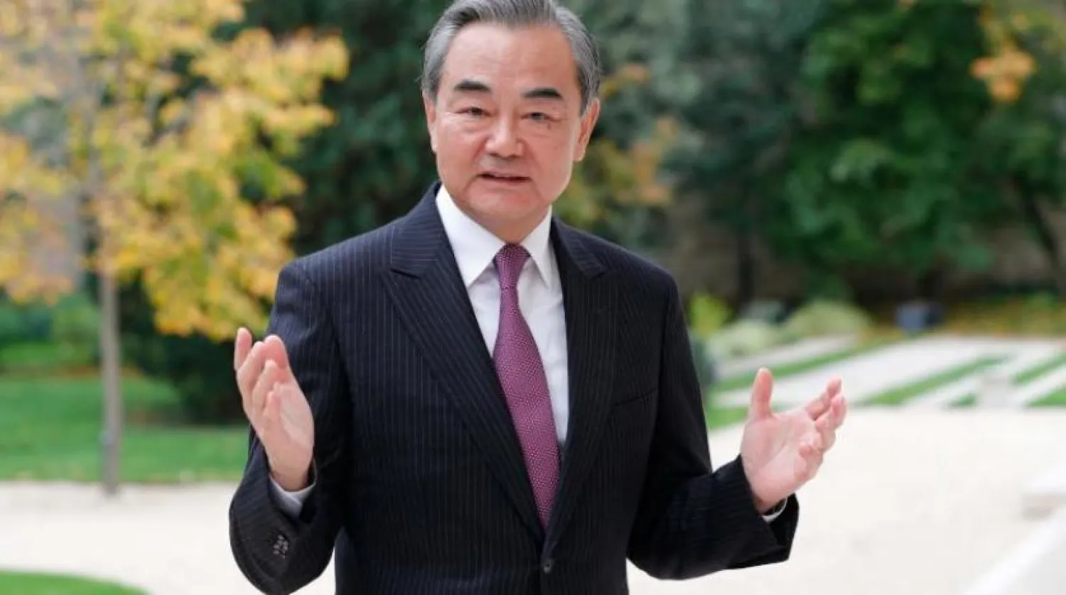 Çin Dışişleri Bakanı Wang Yi Paris’te (AFP)
