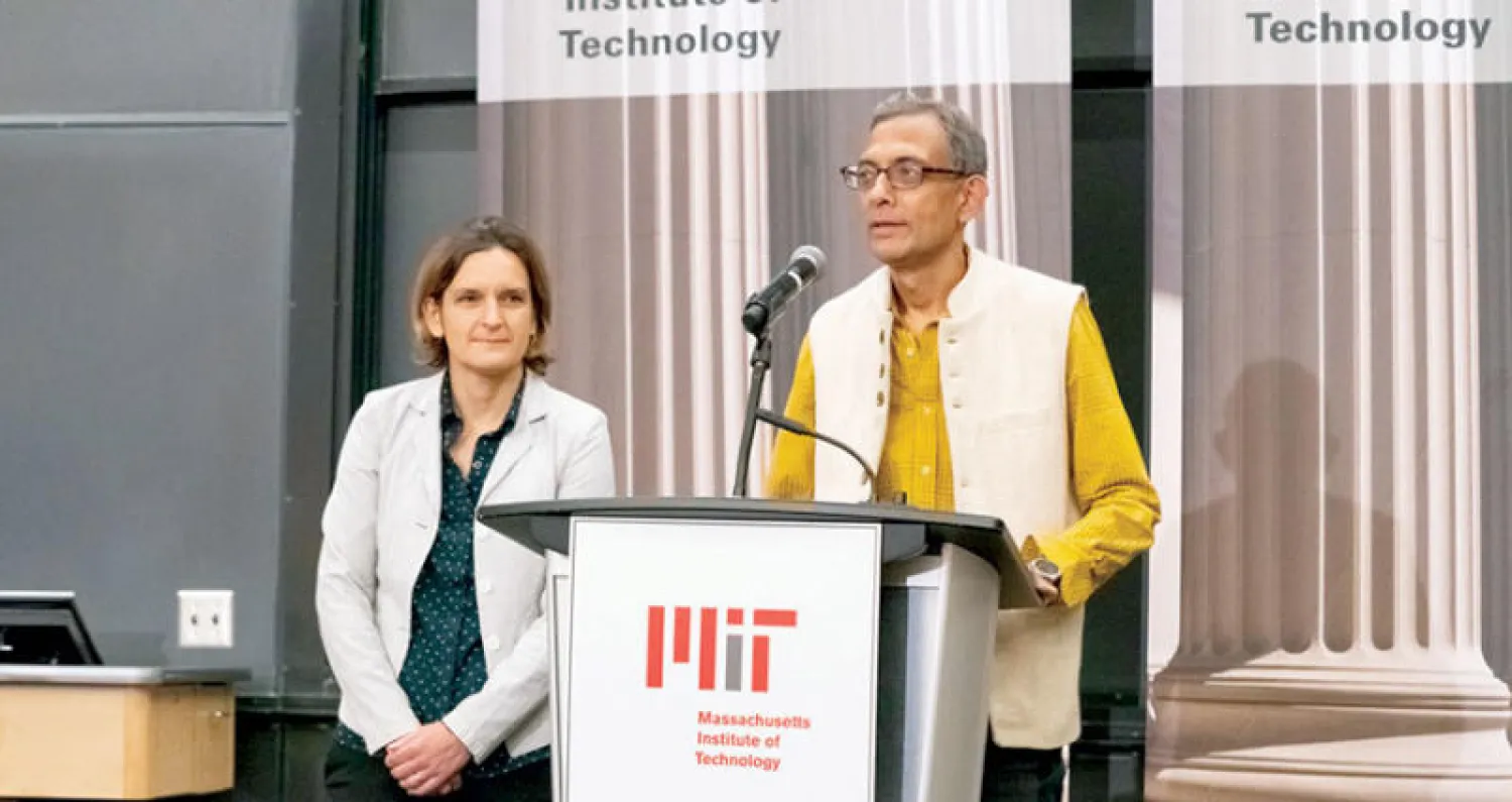 جائزة نوبل للاقتصاد تُمنح لبانيرجي ودوفلو المؤسسين لمعمل عبد اللطيف جميل لمكافحة الفقر