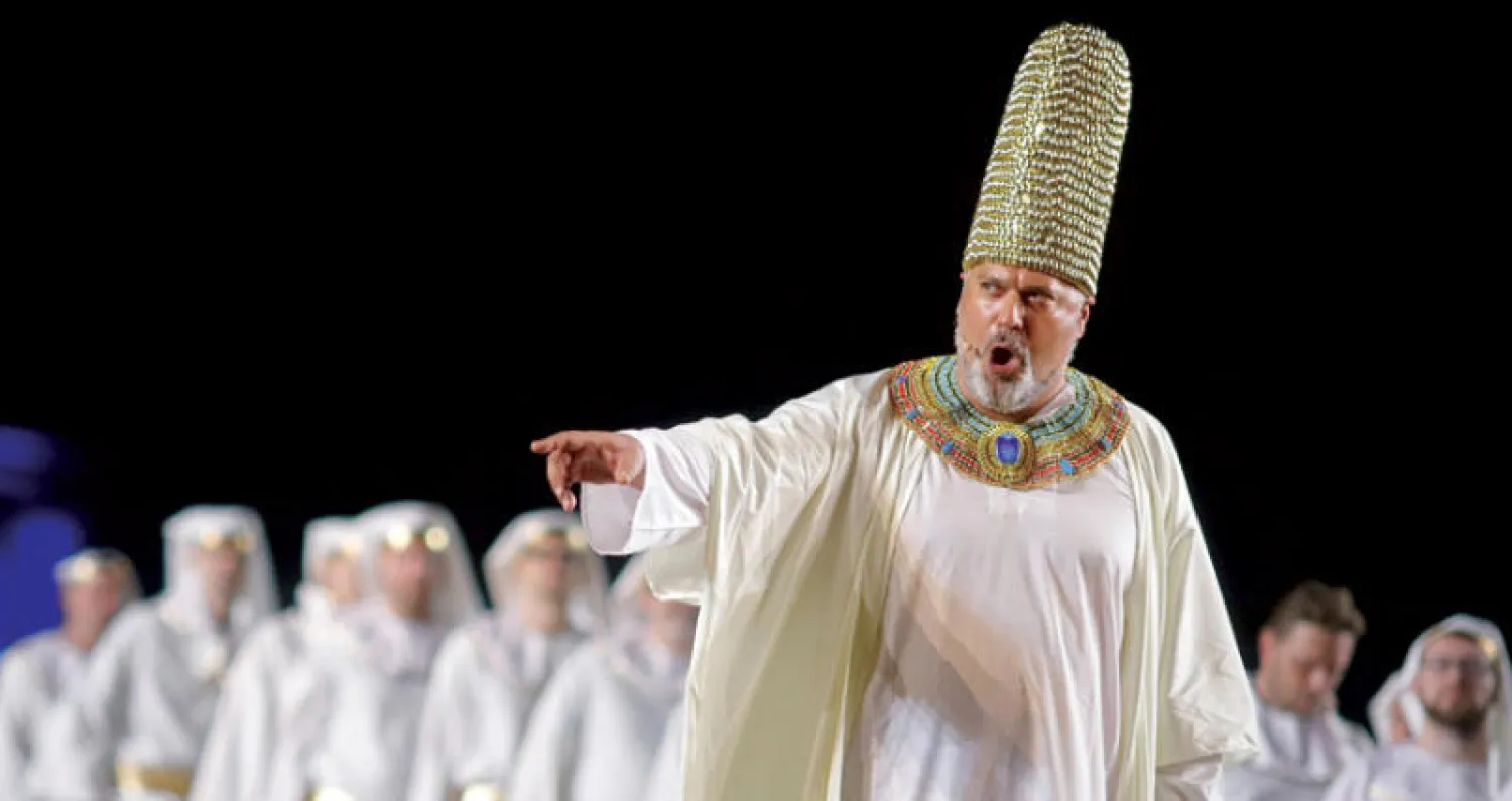 جانب من عرض «أوبرا عايدة» (رويترز)