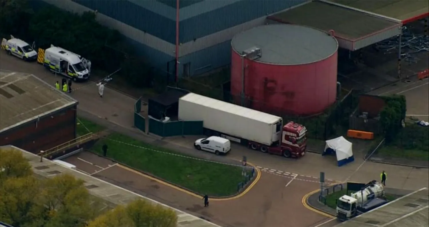 شاحنة المهاجرين