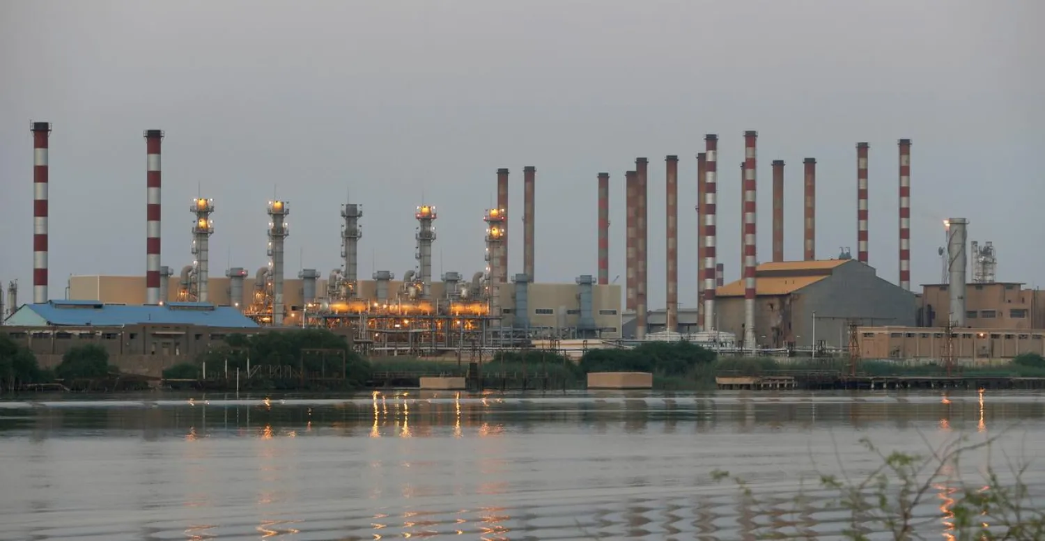 A general view of Abadan oil refinery in southwest Iran, is pictured from Iraqi side of Shatt al-Arab in Al-Faw south of Basra, Iraq September 21, 2019. (Reuters)