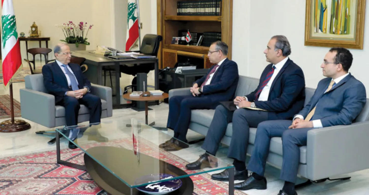 الرئيس ميشال عون خلال استقباله أمس السفير المصري (دالاتي ونهرا)
