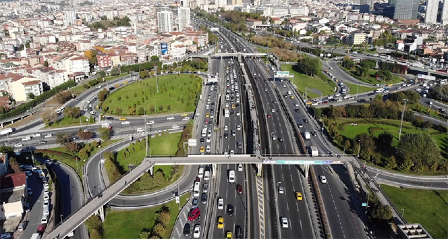 Trafiğe kayıtlı araç sayısı Eylül'de 52 bin 456 arttı