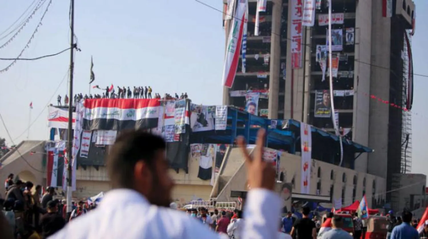 Bağdat’taki Tahrir Meydan’ında bulunan Türk Lokantası gösterilerin sembolü ve savunma hattı oldu (AFP)