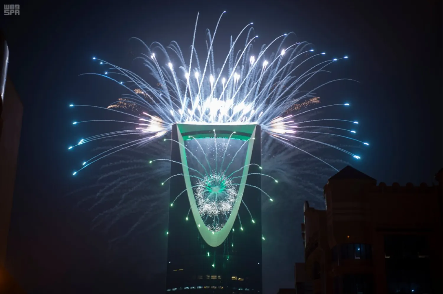 Fireworks light up the Saudi capital as part of the Riyadh Season. (SPA)