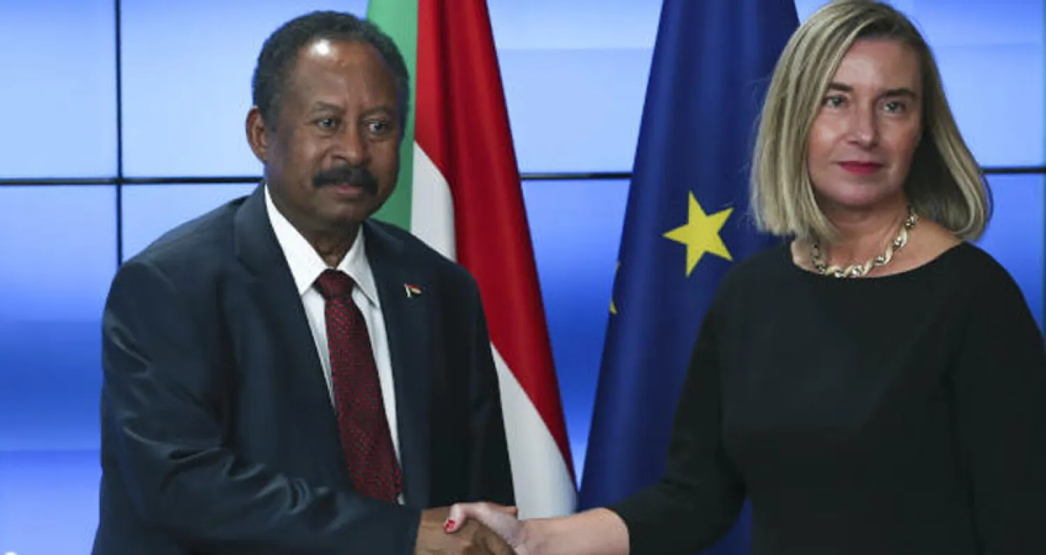 لقاء بين رئيس الوزراء السوداني عبد الله حمدوك و الممثل الأعلى للشؤون الخارجية في الإتحاد الأوروبي فيدريكا موجيريني  أمس الأثنين (أ.ب.)