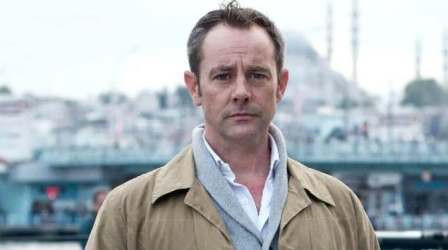 James Gustaf Edward Le Mesurier (Twitter)
