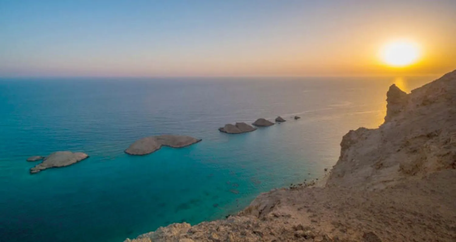 السواحل والشواطئ فرص ماثلة في مشروع نيوم العملاق (الشرق الأوسط)