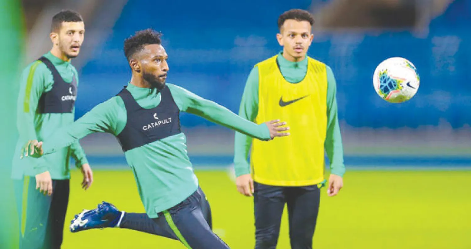 لاعبو الأخضر في تدريباتهم الأخيرة استعداداً لودية باراغواي (الشرق الأوسط)