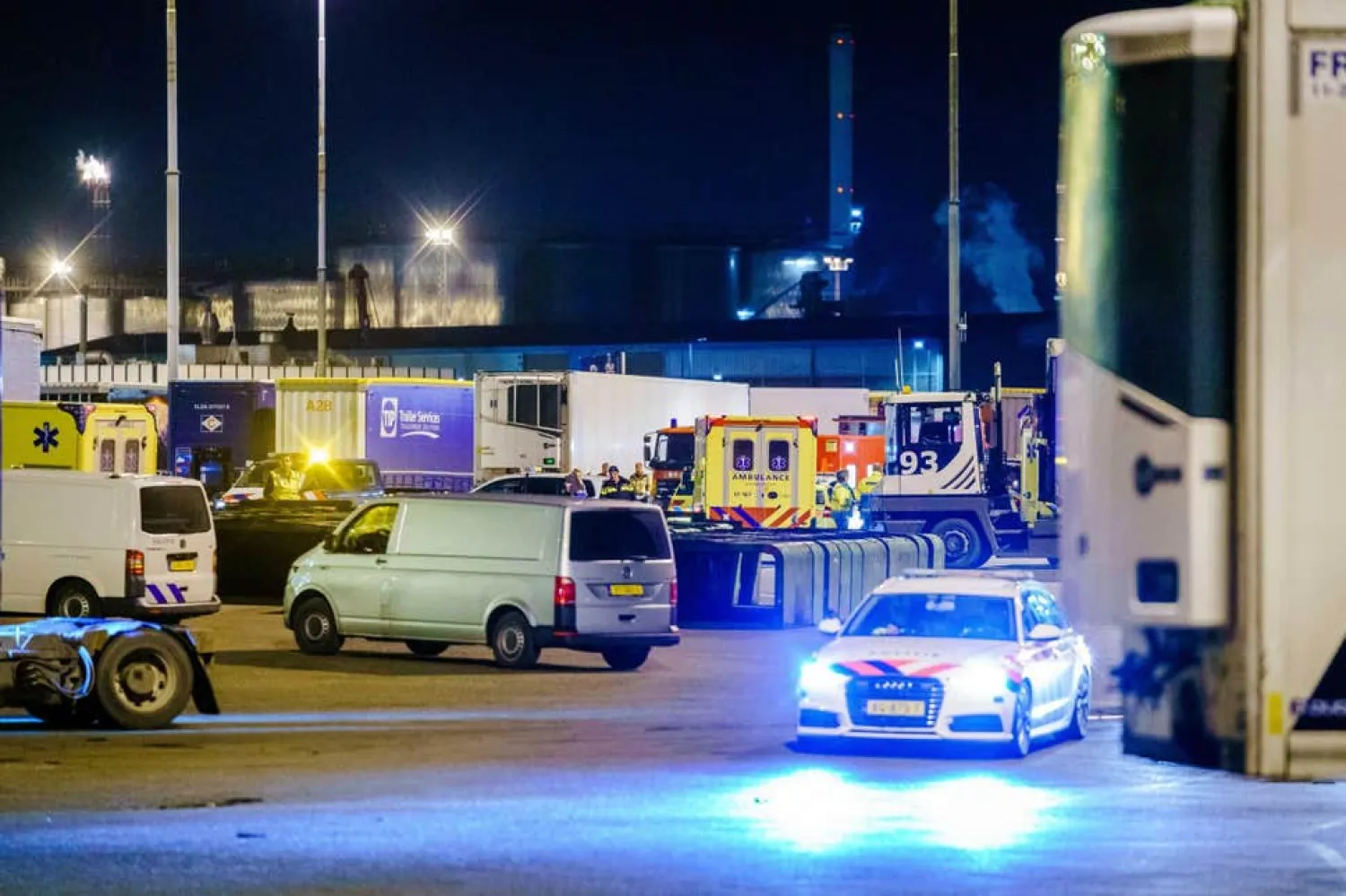 Emergency services at the Vulcan Haven where 25 stowaways were found in DFDS ferry in the harbor of Vlaardingen ( EPA )
