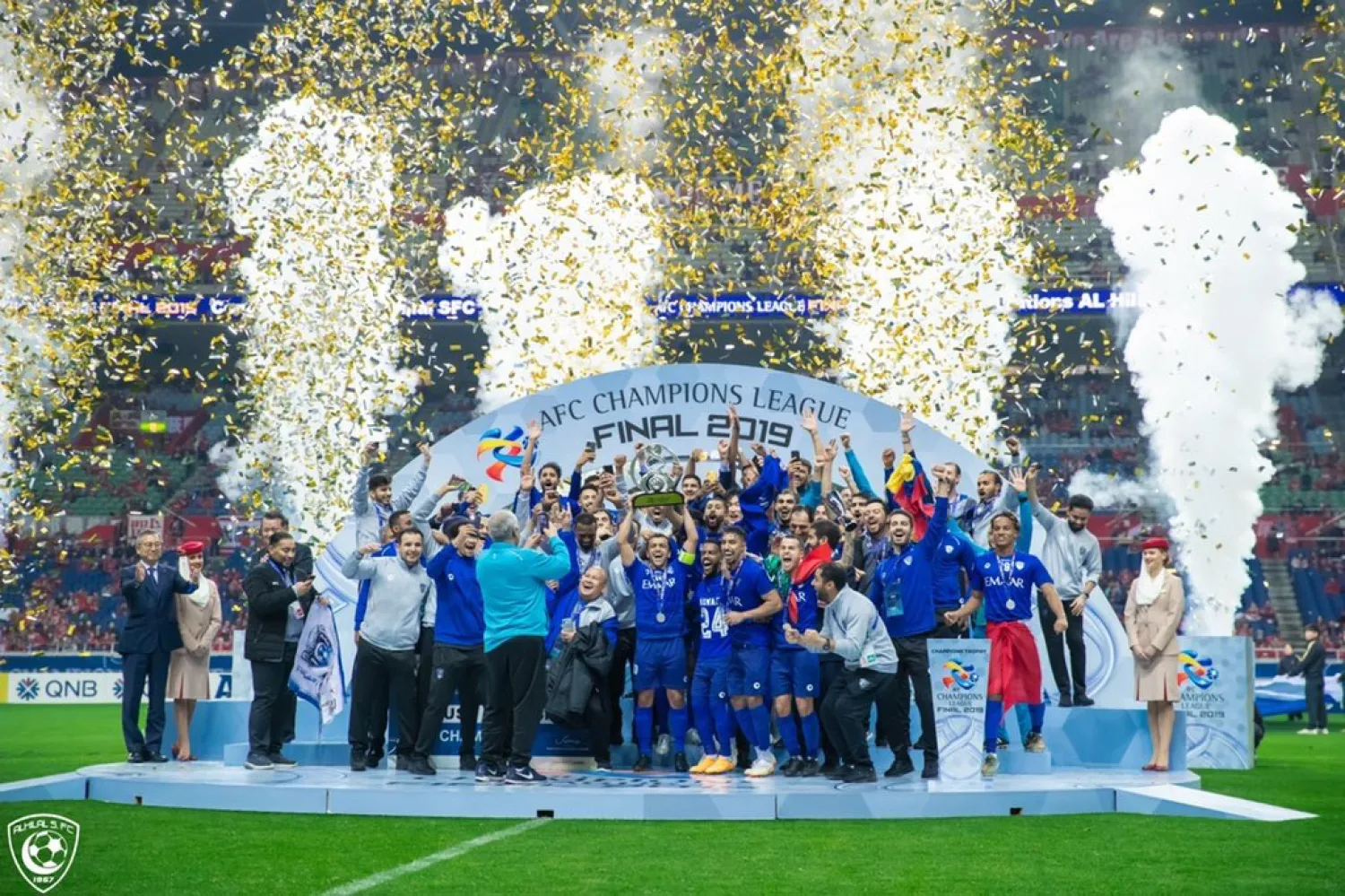 تتويج الهلال بلقب دوري أبطال آسيا (الحساب الرسمي لنادي الهلال)