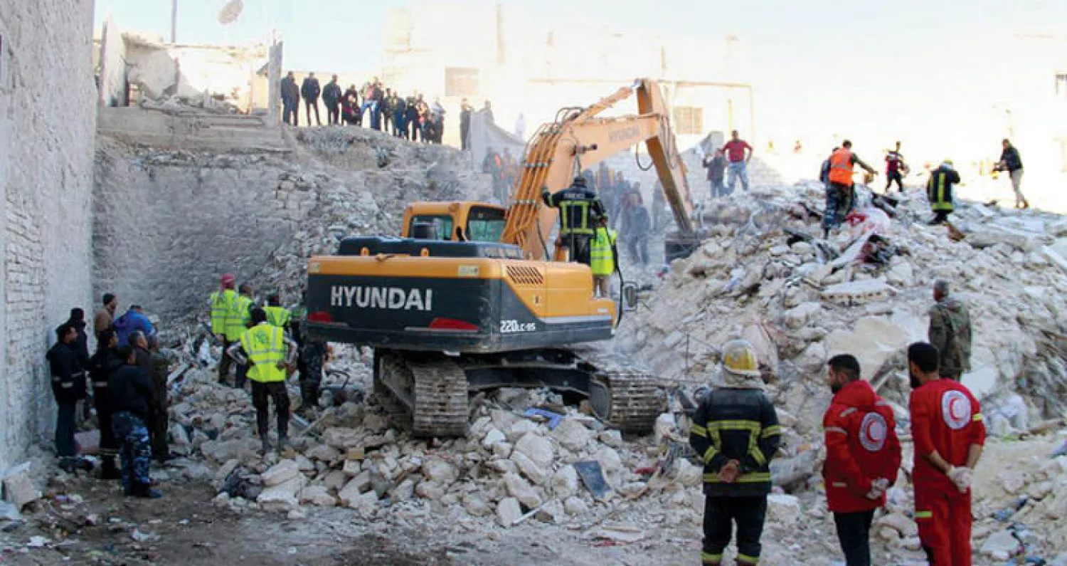 بعد غارة على معرة النعمان في إدلب أمس (إ.ب.أ)