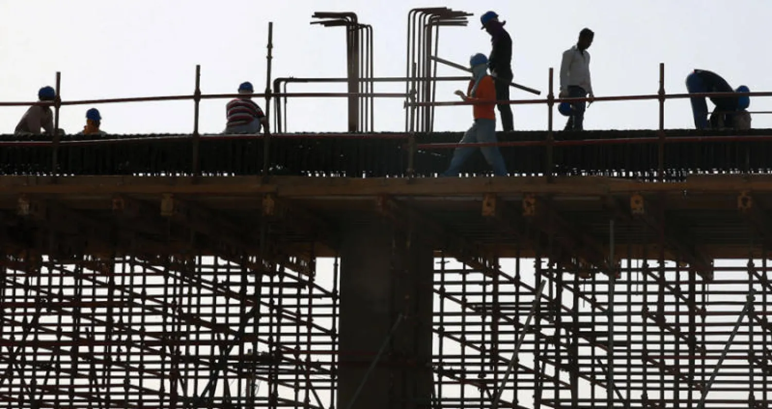 مشاريع التنمية السعودية تدفع لتنامي ترسية العقود في القطاعات المختلفة (تصوير: خالد الخميس)