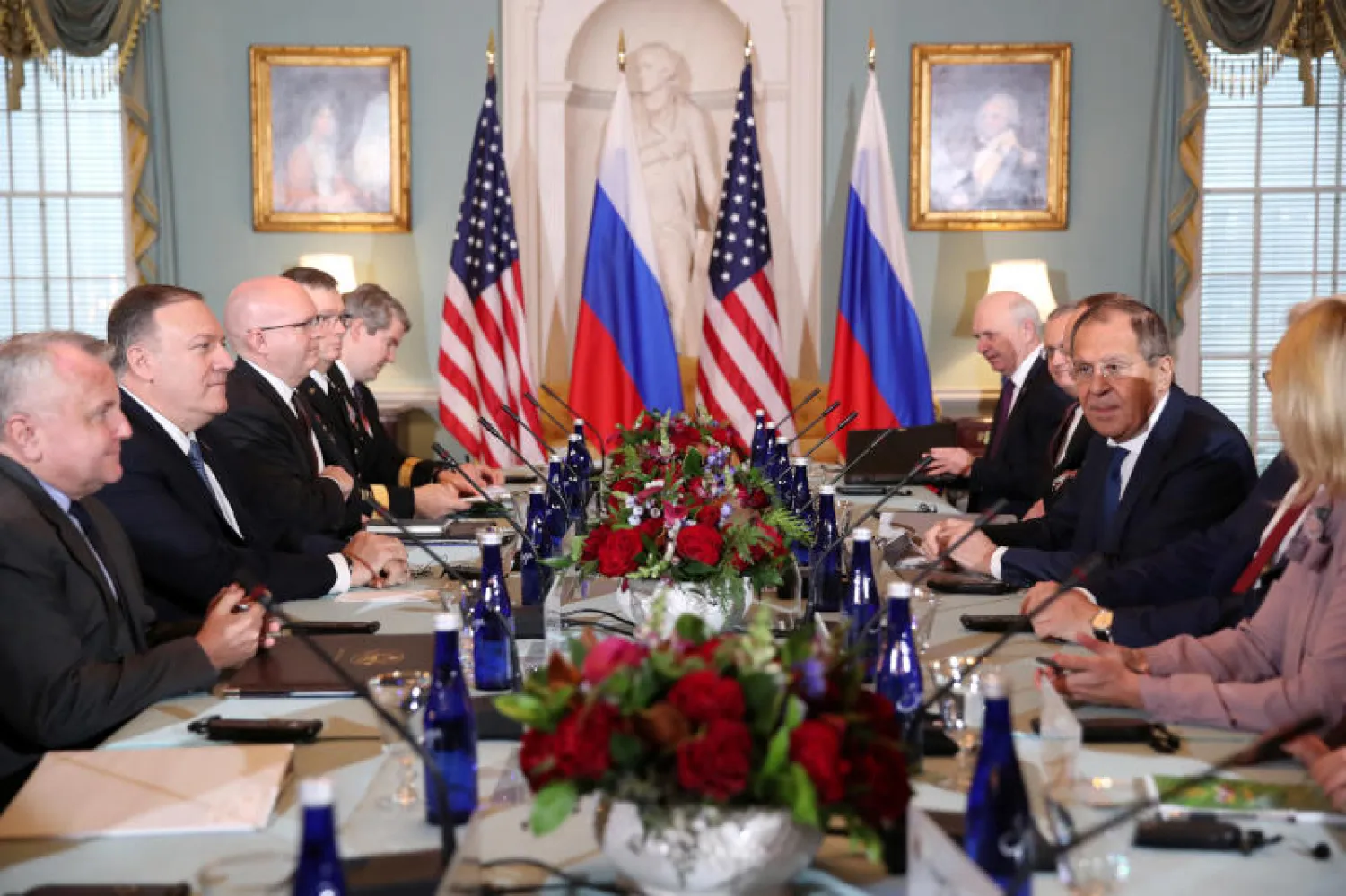 بومبيو يجتمع مع لافروف في واشنطن (رويترز)