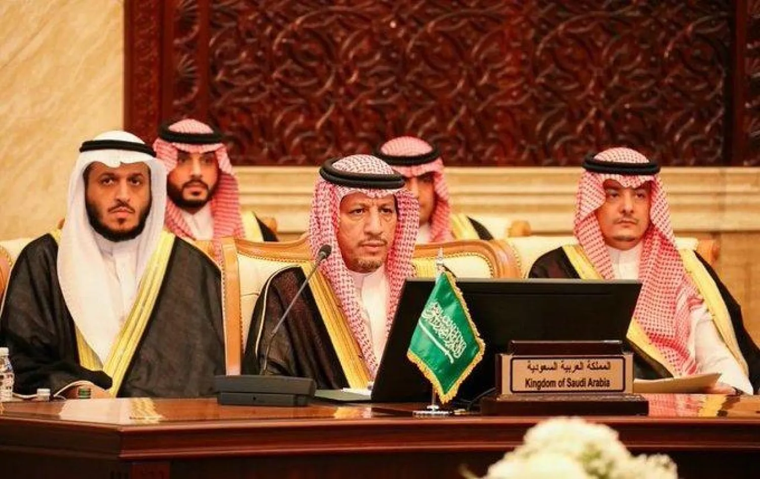 مازن الكهموس لدى حضوره اجتماع رؤساء الأجهزة المسؤولة عن حماية النزاهة ومكافحة الفساد في دول الخليج بسلطنة عُمان سبتمبر الماضي (واس)