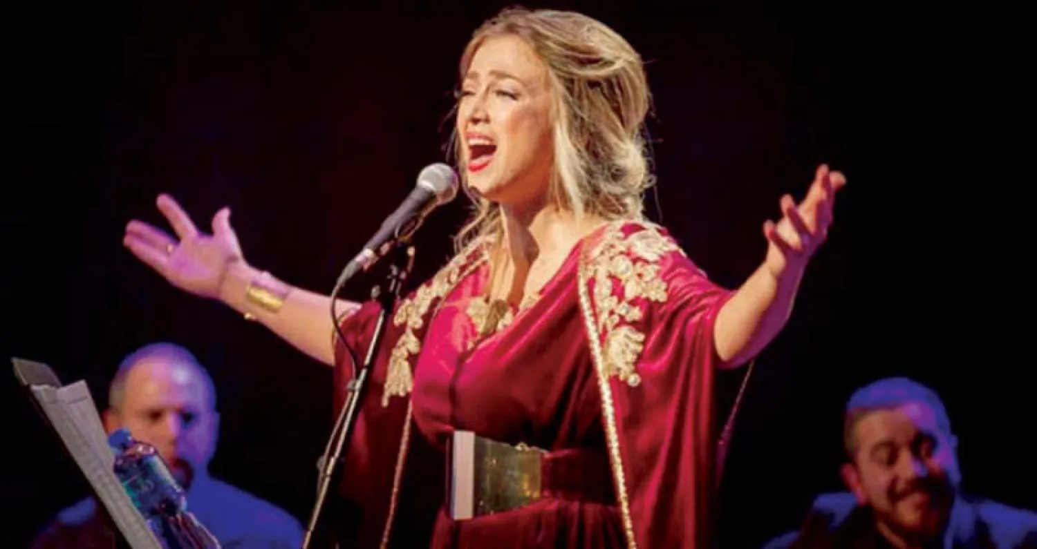 الفنانة الفلسطينية دلال أبو آمنة