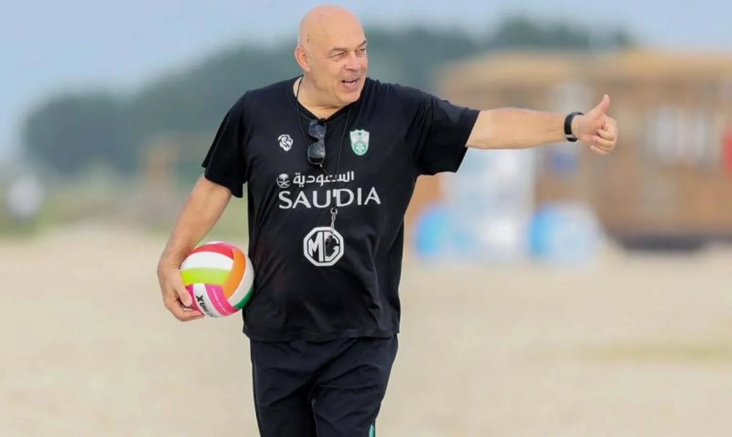 السويسري كريستيان غروس مدرب فريق الأهلي السعودي (الشرق الأوسط)