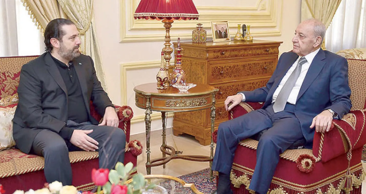 الرئيسان نبيه بري وسعد الحريري خلال لقائهما أمس (الوكالة الوطنية)