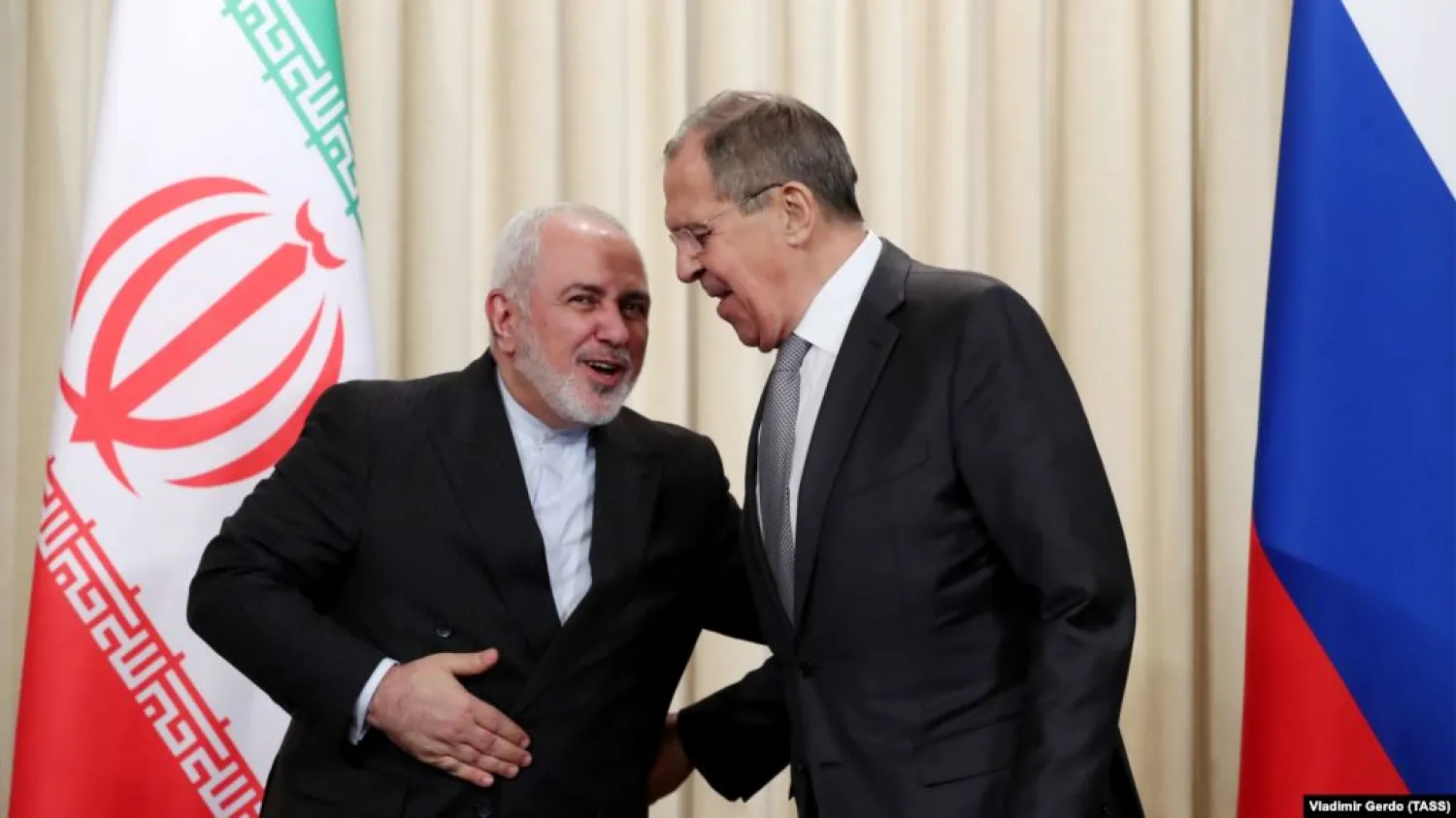  Iranian Foreign Minister Mohammad Javad Zarif and Russian Foreign Minister Sergei Lavrov attend a news conference following their meeting in Moscow, December 30, 2019