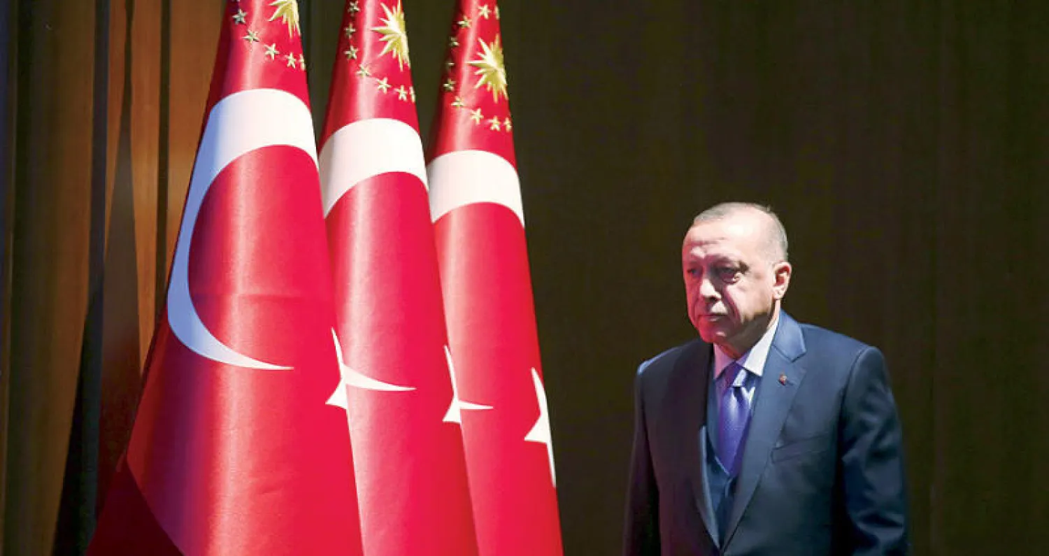 الرئيس التركي أعلن مساء أول من أمس أن بلاده ستنفذ جميع بنود الاتفاقيات المبرمة مع حكومة السراج (أ.ب)