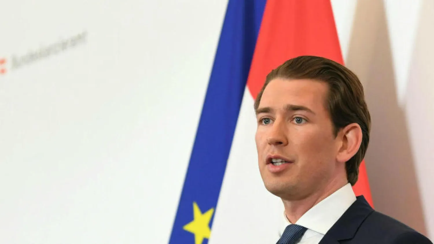 سيباستيان كورتز خلال مؤتمر صحافي في فيينا (أرشيفية - أ.ف.ب)