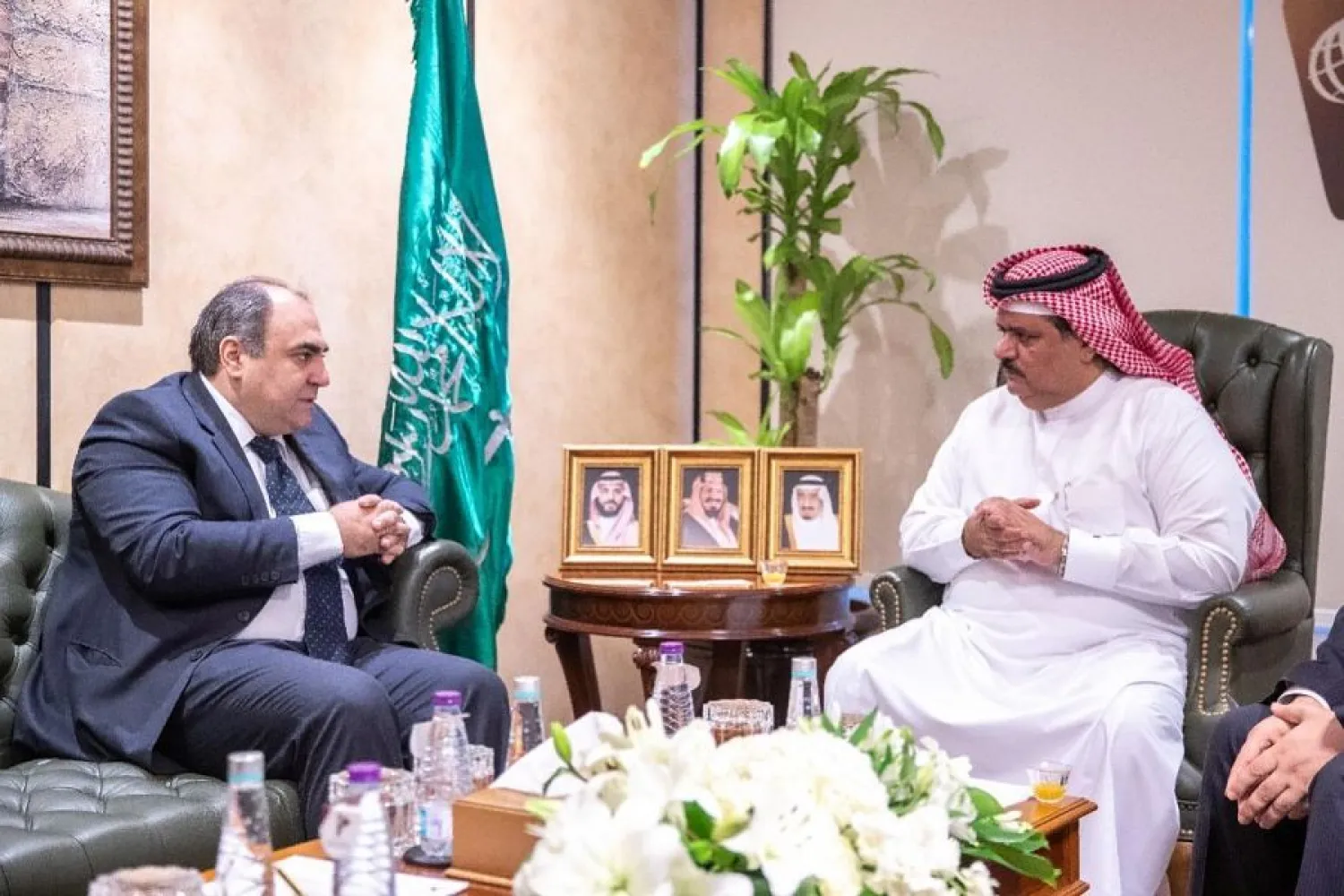 Chairman of the Council of Saudi Chambers Receives Ambassador of Cyprus (SPA)