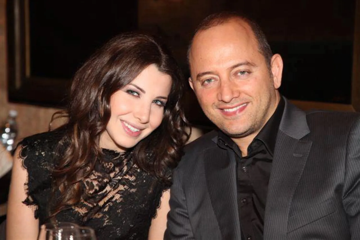 فادي الهاشم وزوجته نانسي عجرم (فيسبوك)