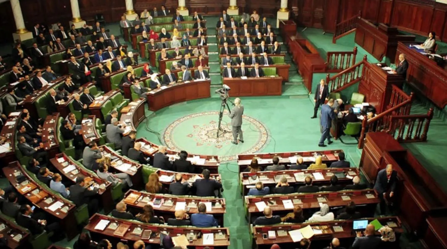 Nahda Hareketi hükümetinin parlamentodan güvenoyu alamaması parti içerisindeki krizi derinleştiriyor (AP)
