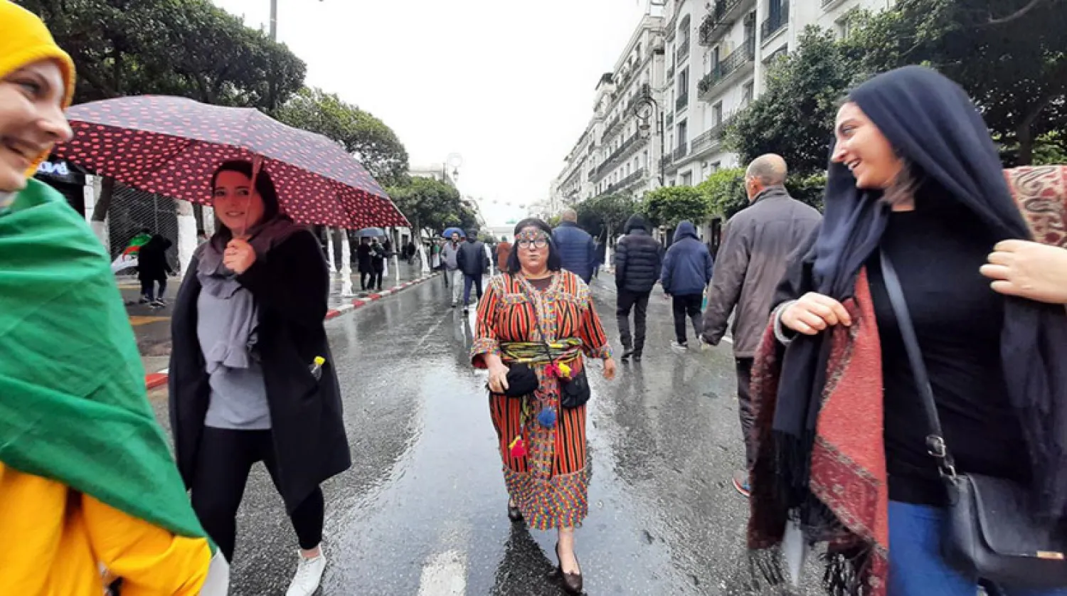 Amazigh (Berberi) halkı, Cezayir'in 40 milyonluk nüfusunun dörtte birini oluşturuyor (Independent Arabia)