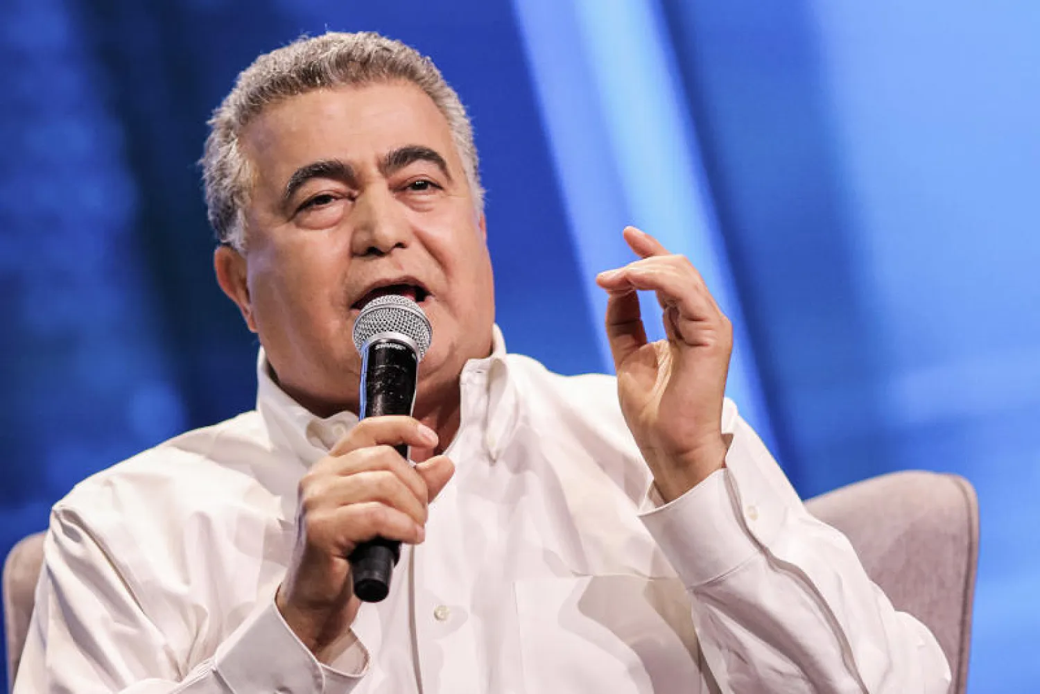 زعيم حزب العمل الإسرائيلي عمير بيريتس (د.ب.أ)