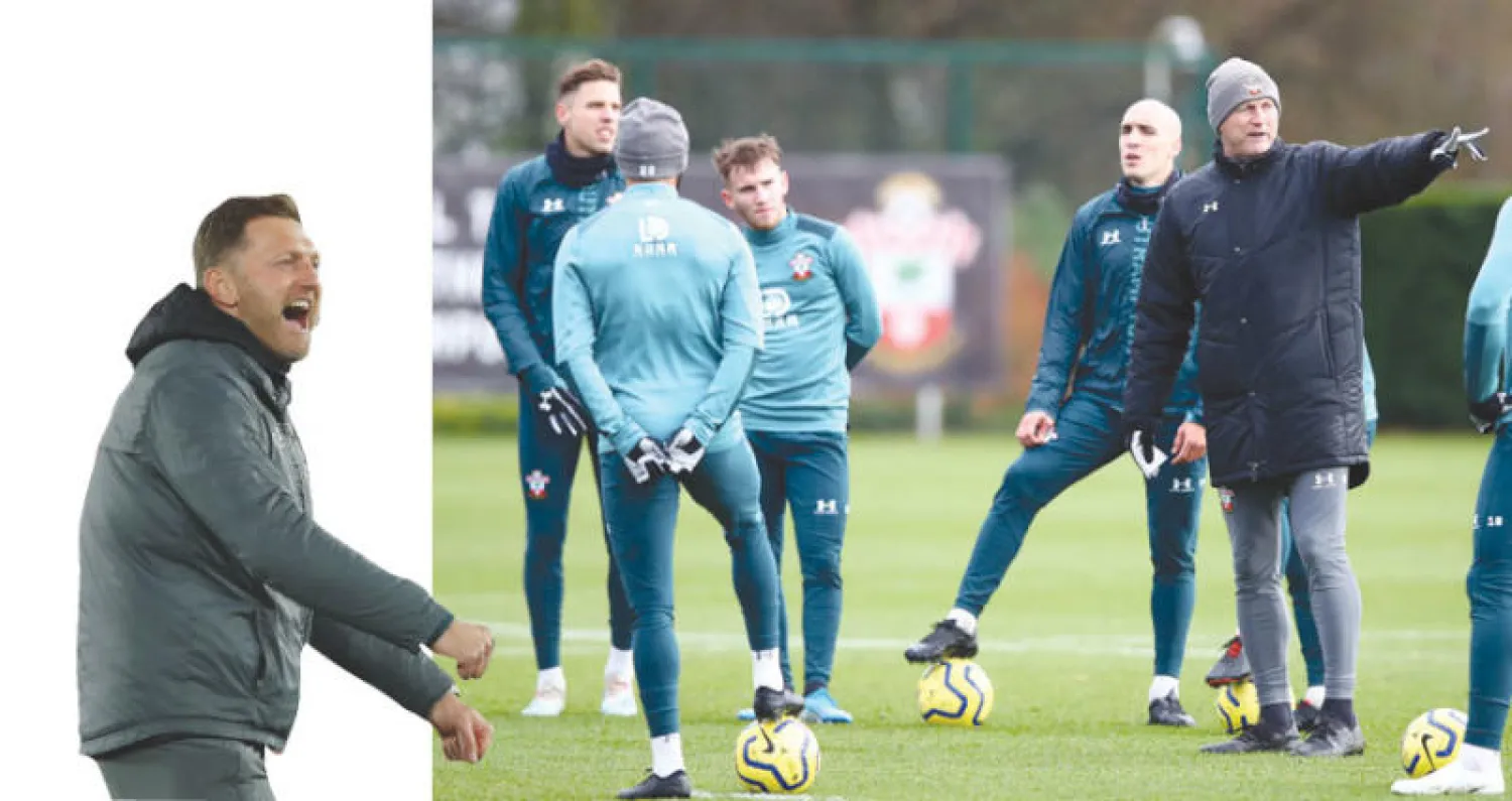 هاسينهوتل عدل من خططه التدريبية فأعاد ساوثهامبتون لطريق الانتصارات  -  هاسينهوتل عاد ليحتفل بعد أن أخرج فريقه من الأزمة (رويترز)