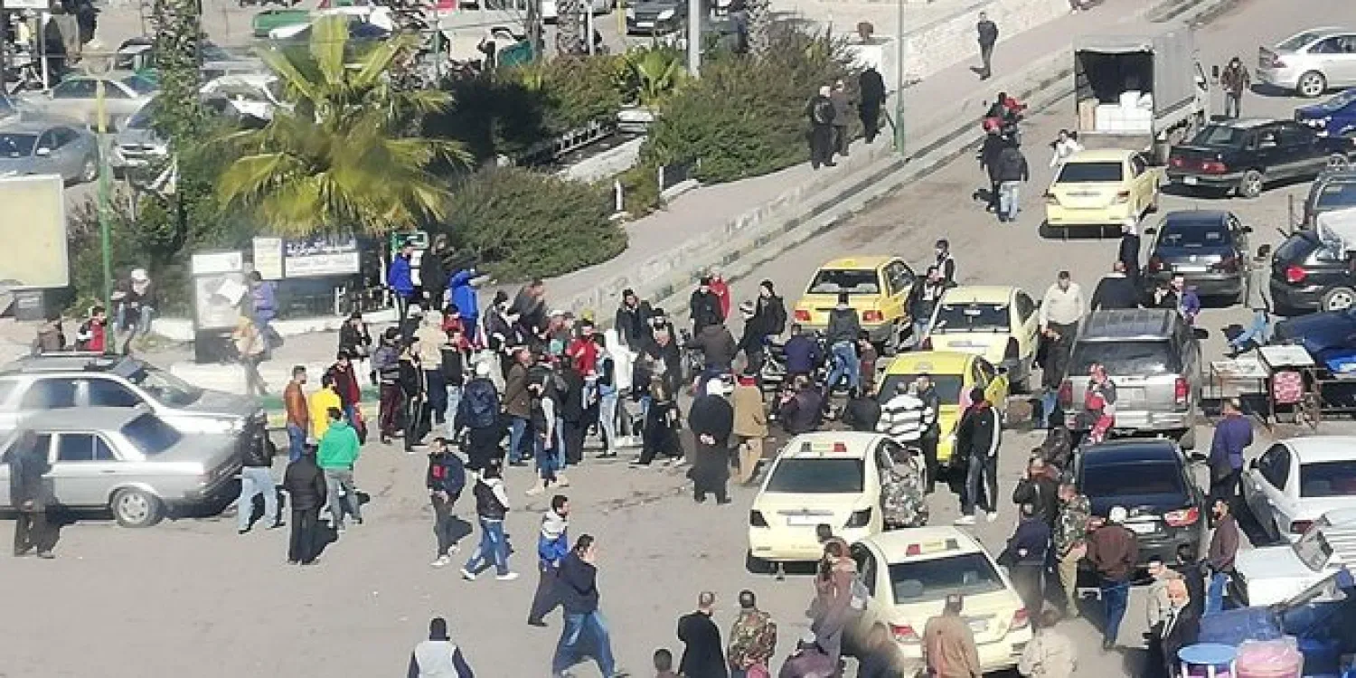 People gathering in protest of deteriorating economic conditions in Sweida (SANA)