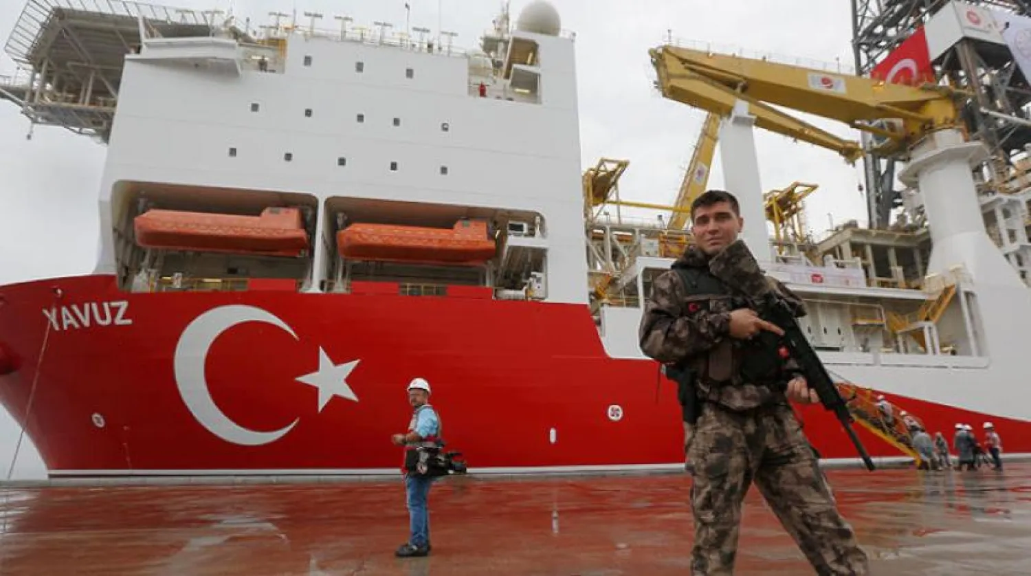 Yavuz sondaj gemisi 20 Haziran’da bir limanda (AP)