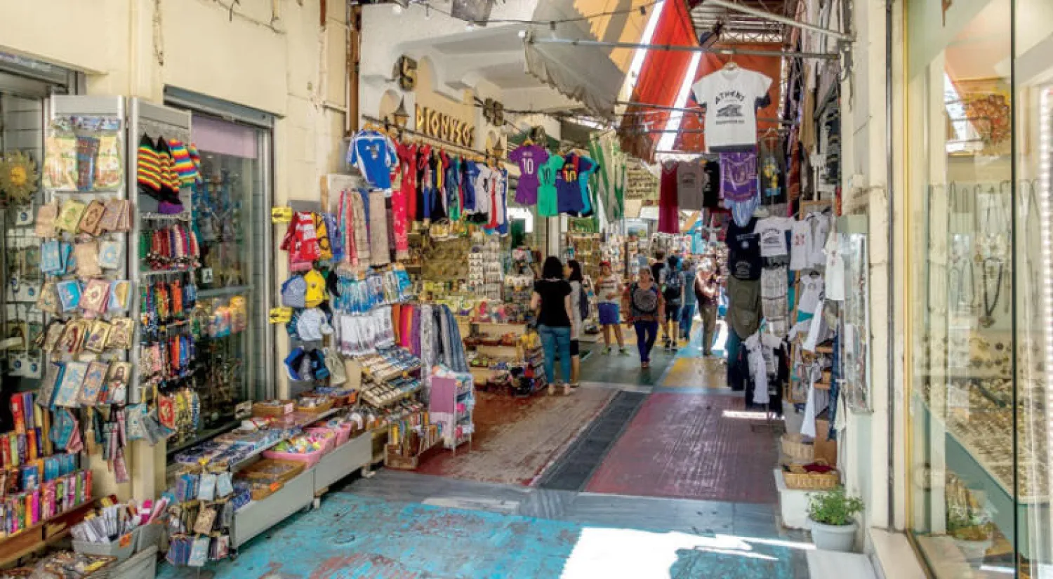 إحدى الأسواق في العاصمة اليونانية أثينا