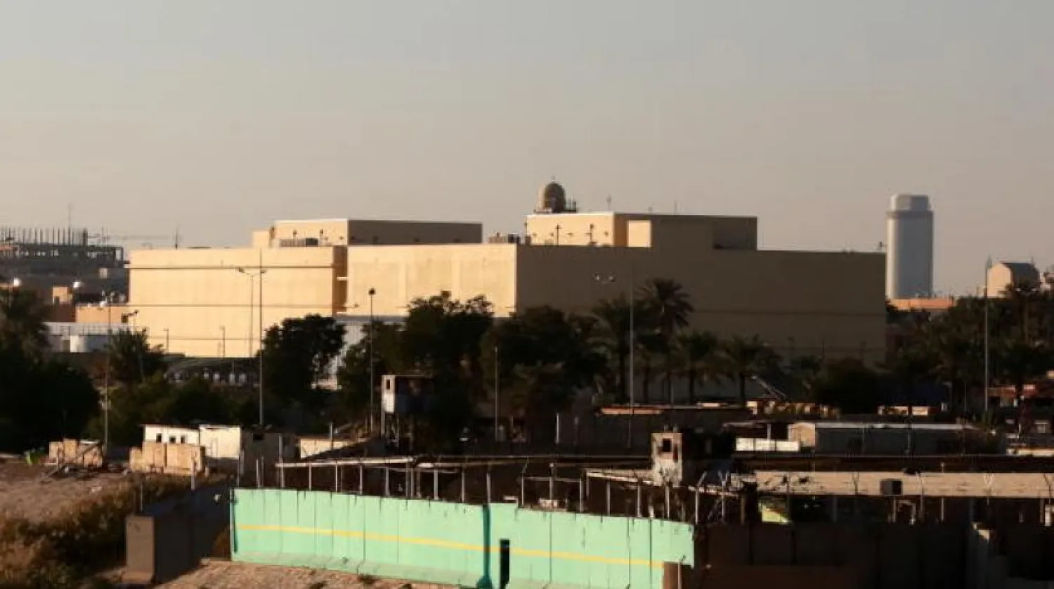 Bağdat'ın merkezindeki Yeşil Bölge'de bulunan ABD Büyükelçiliği binası (EPA)